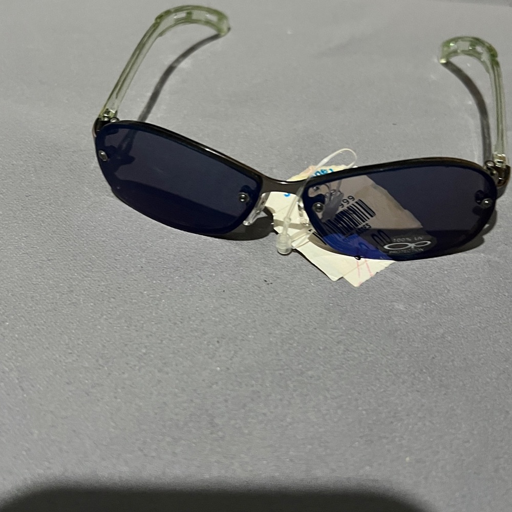 New! OP Kids Stylish Sunglasses with Dark Lenses 100% UV